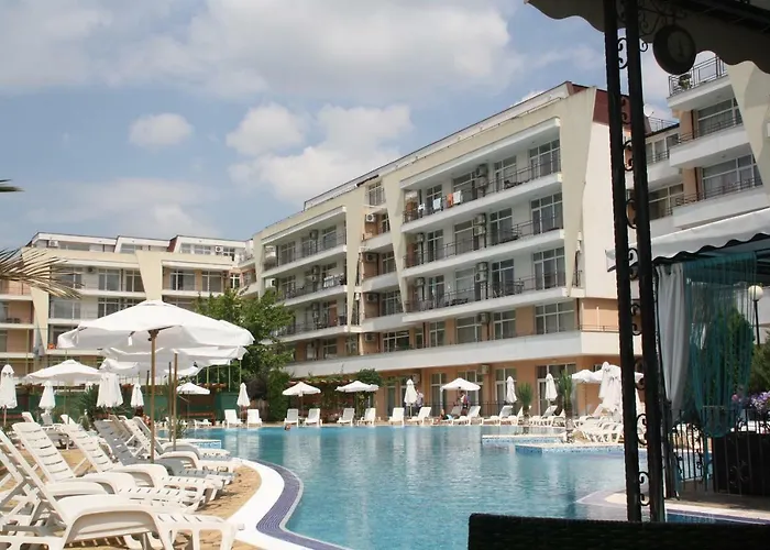 Grand Kamelia * 阳光海滩